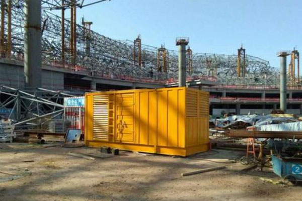 宁洱发电机出租如何判断空气滤清器是否需要更换？